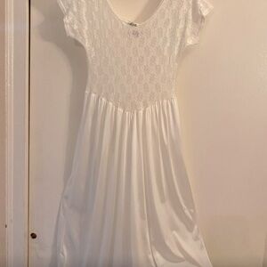 Romantic White Lace nightgown